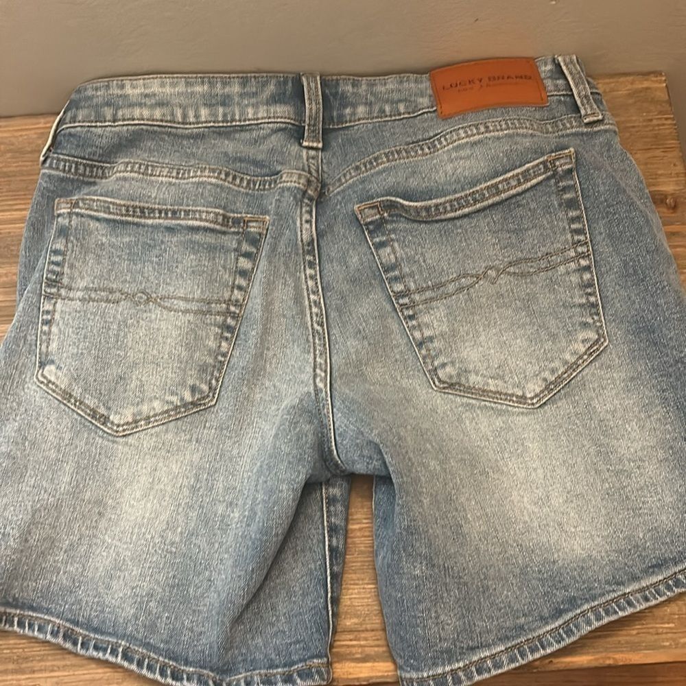 Lucky Brand Jean shorts 4/27    D - Picture 6 of 11